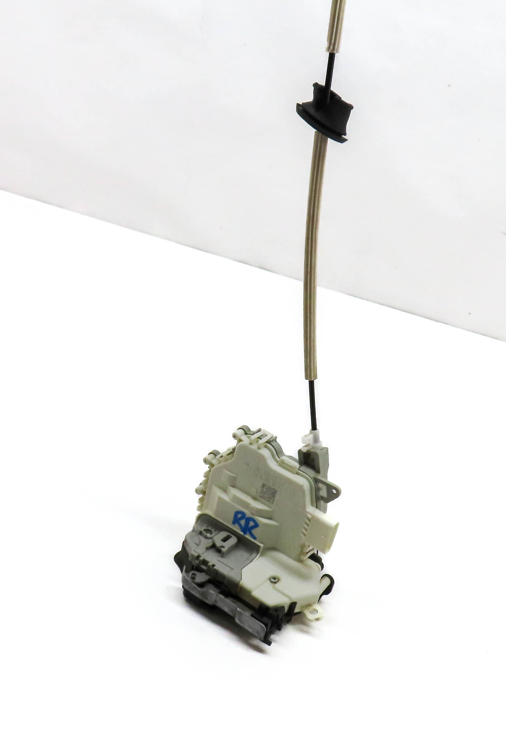 10-18 AUDI A3 A4 A8 Q3 Q5 S3 S4 SQ5 S8 RIGHT SIDE REAR DOOR LOCK LATCH ACTUATOR — exact item pictured